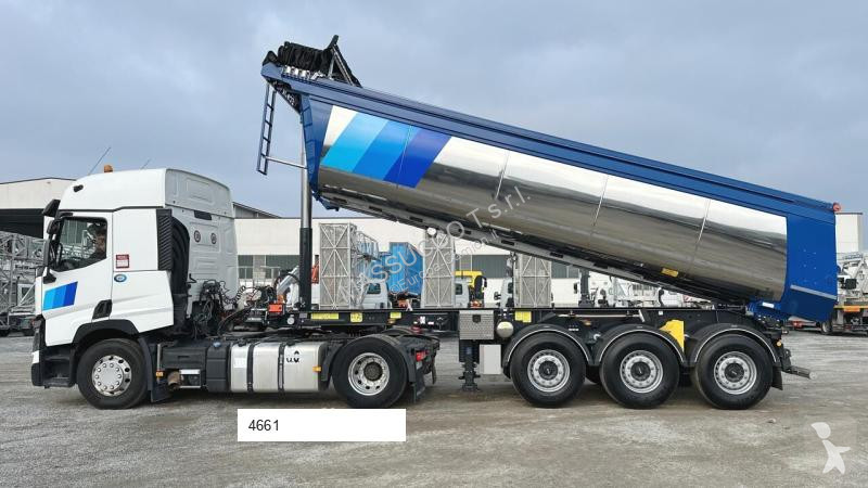 Traktor Renault T3SP38