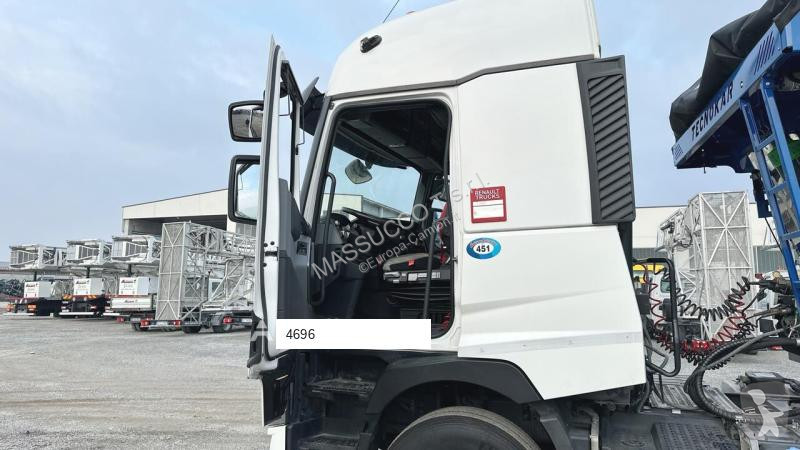 Traktor Renault SCPE