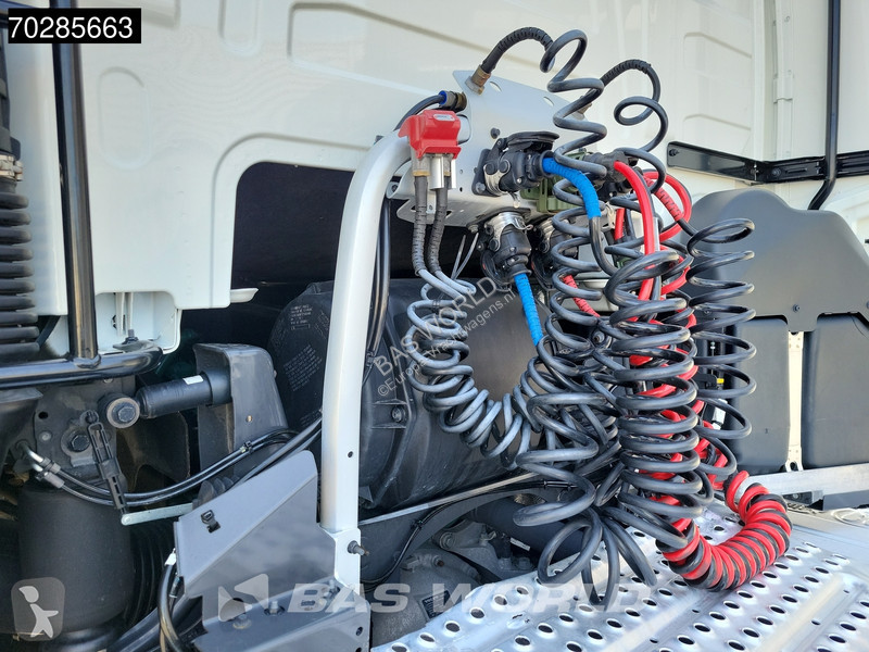 Traktor Volvo 750 6X4 6x6 X-Track Liftachse...