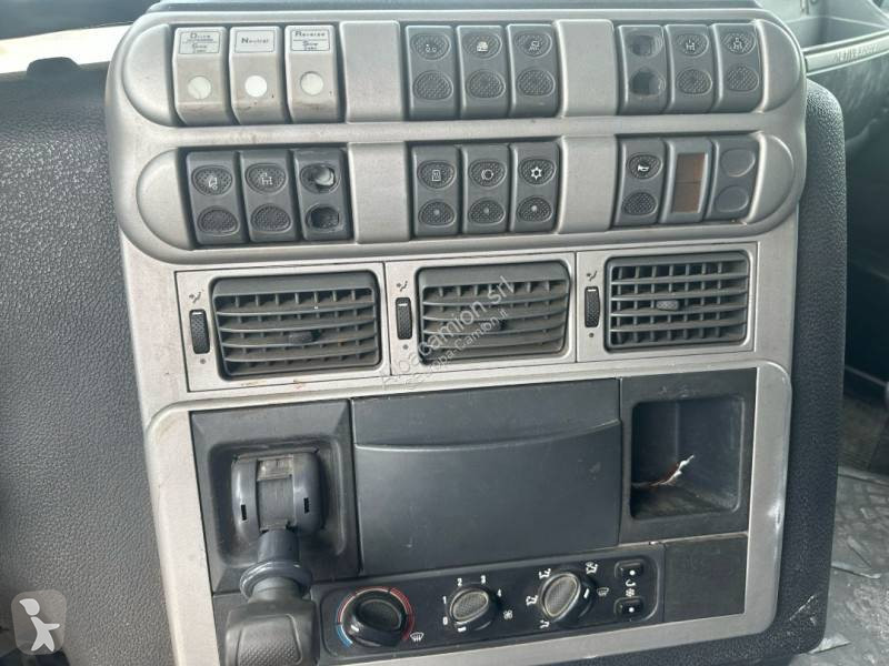 Tracteur Iveco