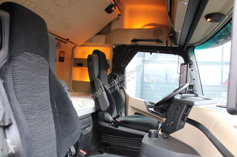 Traktor Mercedes 2551 6x2 BigSpace 68 to...