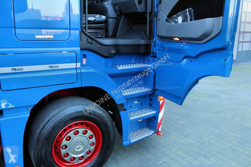 Traktor Mercedes 4155 V8 SLT 8x4 MP3 TITAN 120...