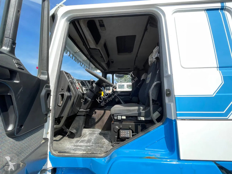 Cabeza tractora MAN Heavy Duty Tractor 8x4...