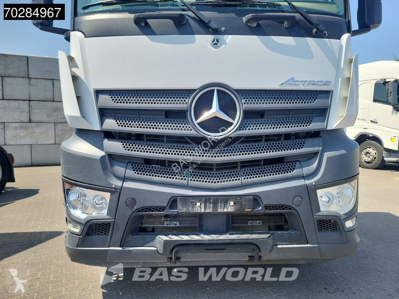 Traktor Mercedes 1845 4X2 ClassisSpace PTO...