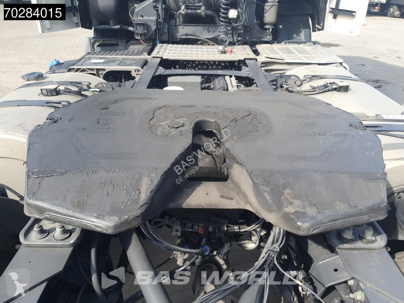 Tahač Volvo 500 4X2 VEB+ 2xTanks I-ParkCool Euro 6
