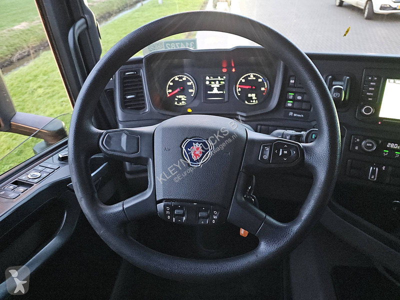 Tractor Scania