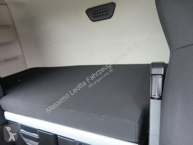 Traktor Iveco S-Way 480 Intarder FZ.175