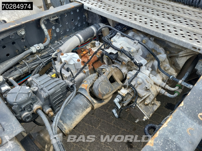 Tractor Mercedes 1845 4X2 ClassicSpace Retarder...