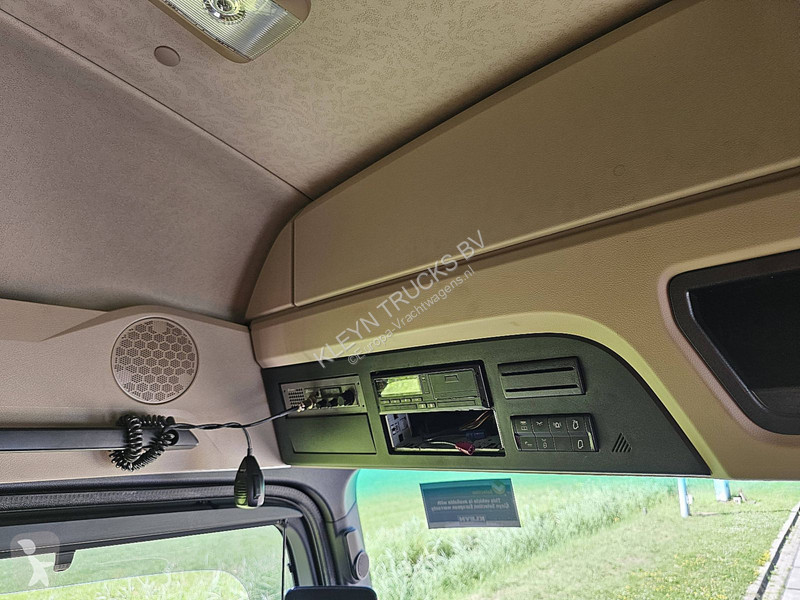Tahač Mercedes ACTROS 1846 4X4 HAD PTO+HYDR.
