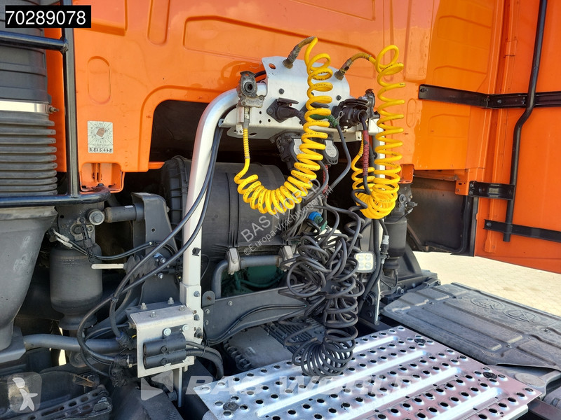Tractor Volvo FH  FH 4X2 NL-Truck 2xTanks Navi...