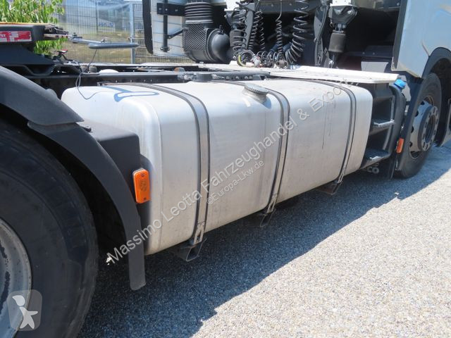 جرار Iveco S-Way 480 Intarder FZ.205