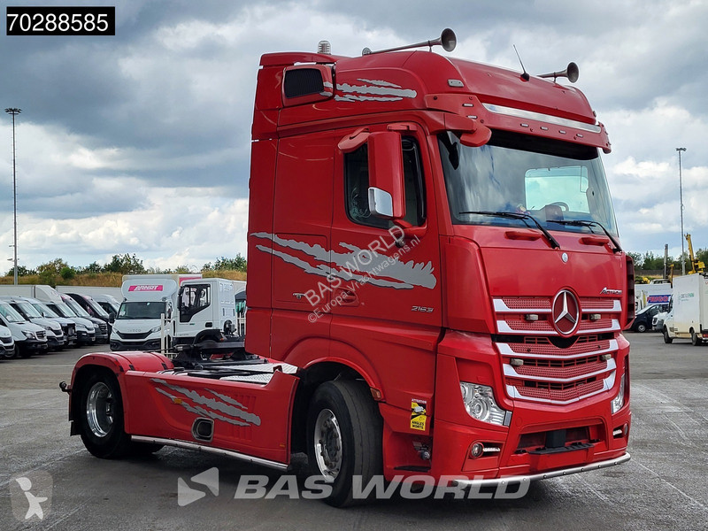 Traktor Mercedes 2063 4X2 BigSpace Full-Air...