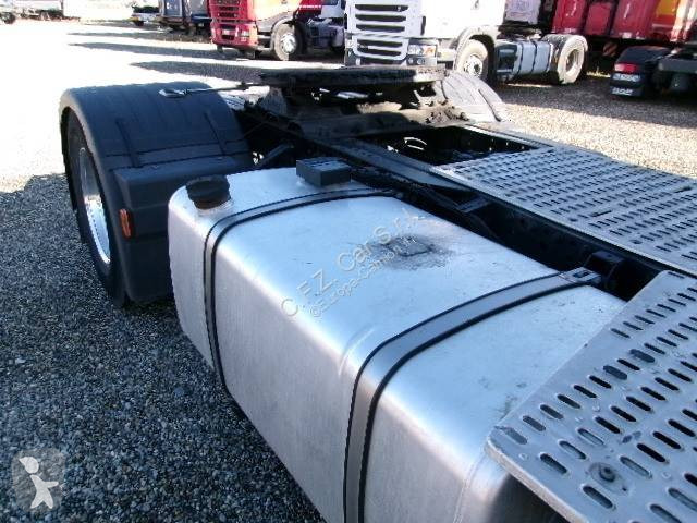 Traktor Iveco
