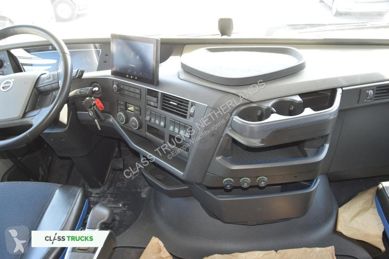 Tahač Volvo 500 Globetrotter XL