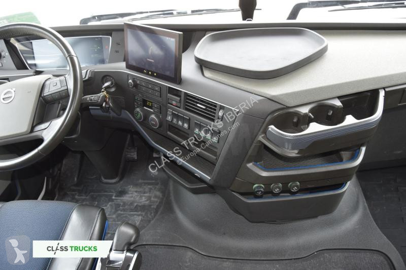 Traktor Volvo 500 Globetrotter XL