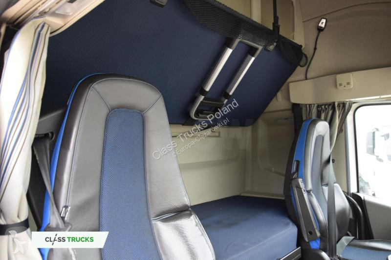 Traktor Volvo 500 Globetrotter XL