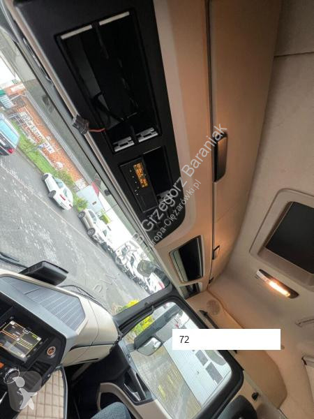 Tractor Mercedes 1851 L BIG SPACE 1.REG 2021 YEAR