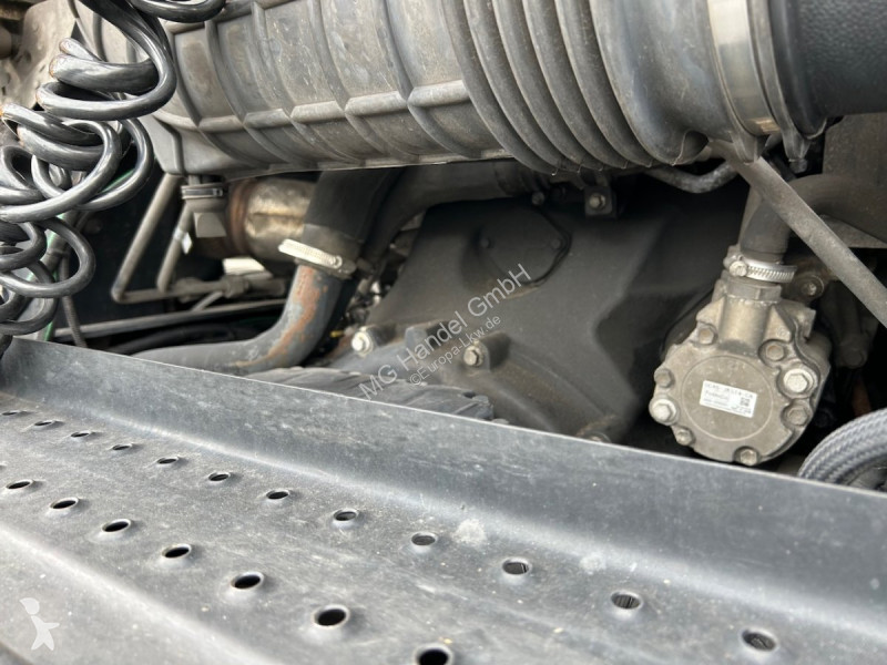 Traktor Ford F-MAX 500, Intarder