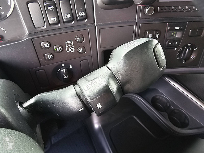 Traktor Scania R410 T RETARDER 2X TANK