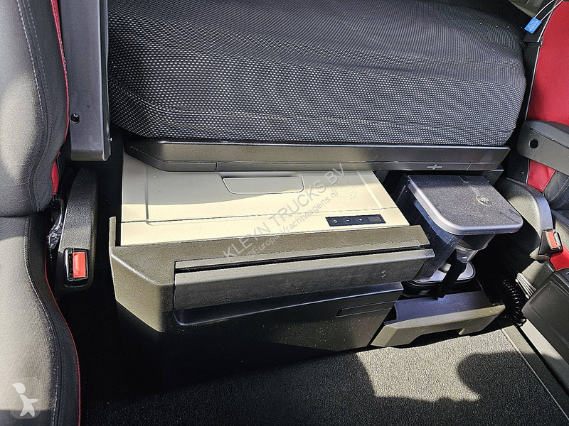 Trattore Stradale Volvo 500 XL 6X2 WB 300