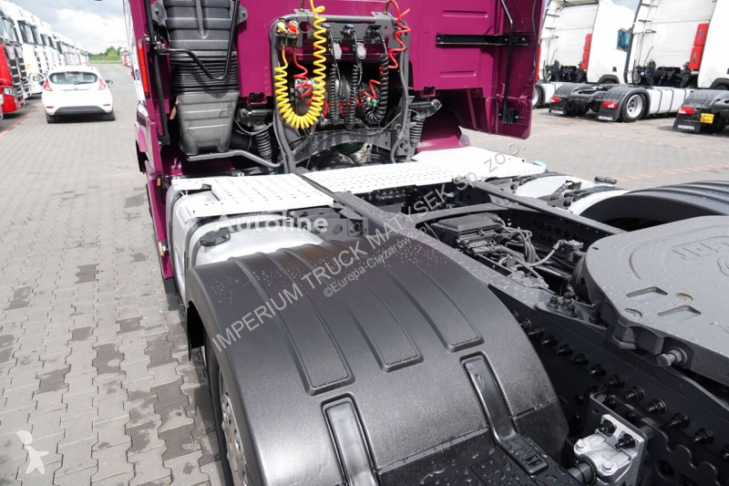 Traktor Volvo