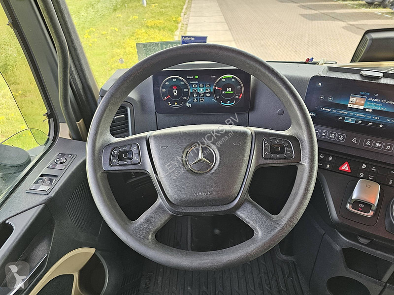Trekker Mercedes ACTROS 1848  STR.SP. RET. 2X TANK