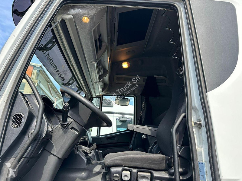Traktor Iveco 460