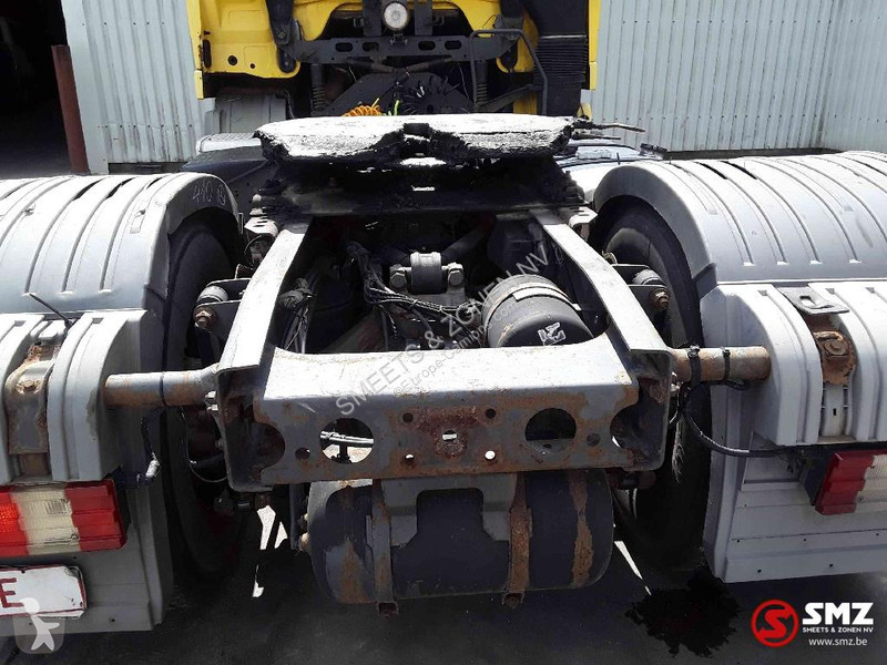 Traktor Mercedes 1841 eps 3 pedals - parabrise...