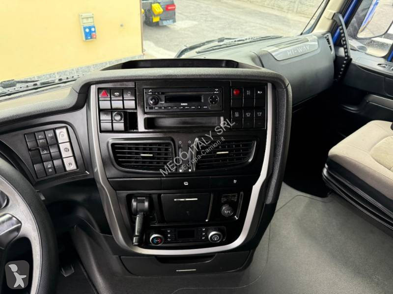 Traktor Iveco