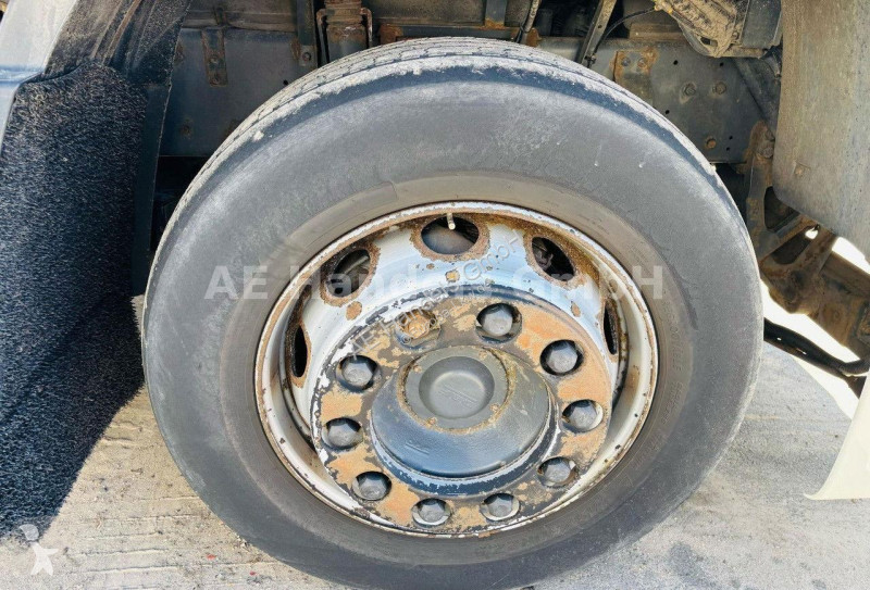 Tracteur DAF 105460