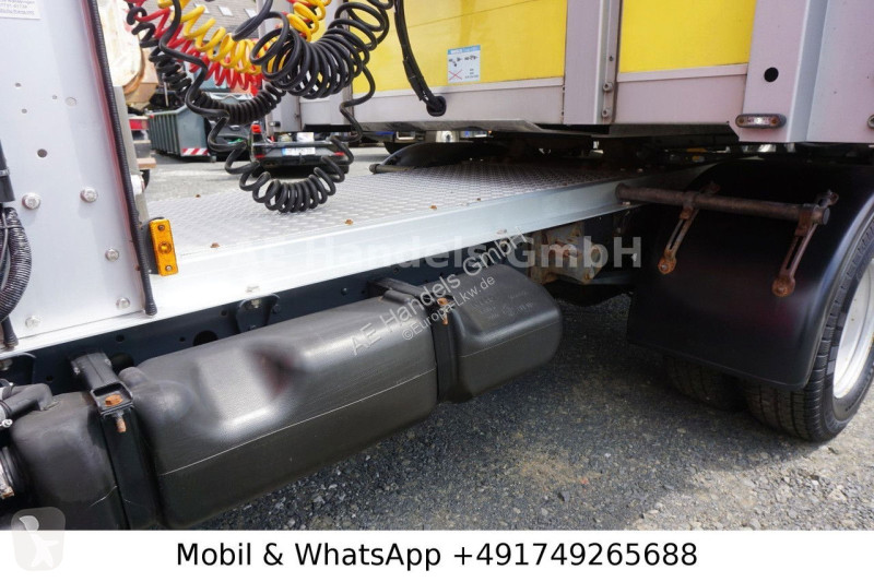 جرار Iveco 65