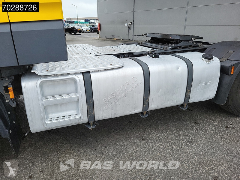 Tahač DAF 530 4X2 SC Full-Air Navi ACC Euro 6