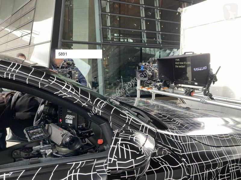 Tractor Mercedes 2143 Spezialgespann für TV...