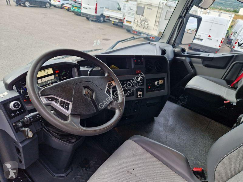 Traktor Renault 460 Gamme C