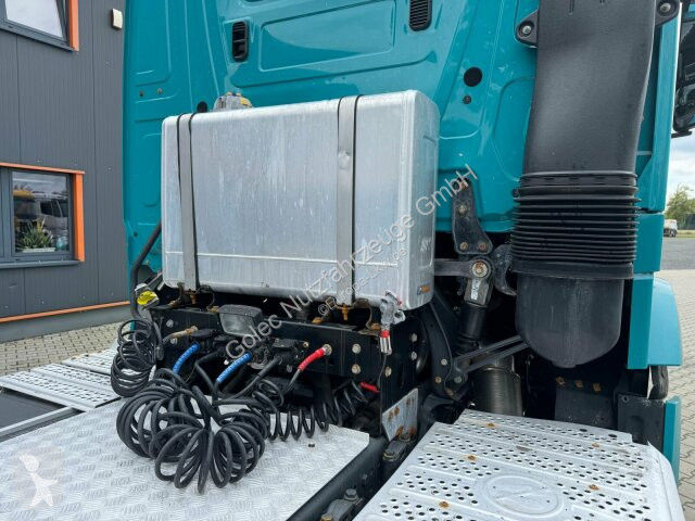 جرار Mercedes Arocs 2142 4x4H SZM Euro 6...