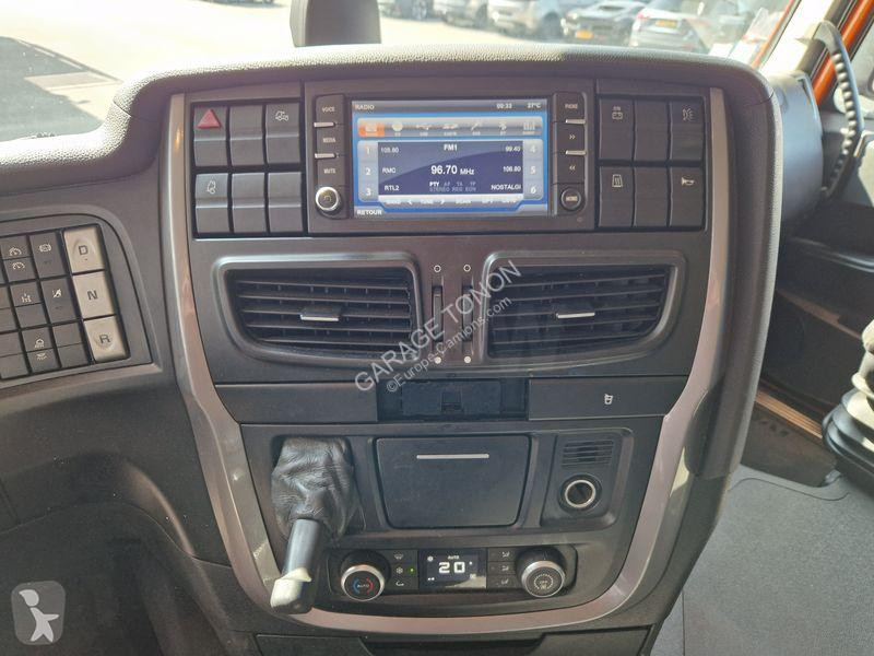 Traktor Iveco 460