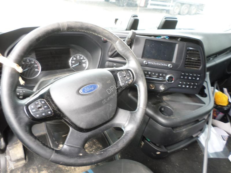 Traktor Ford 500