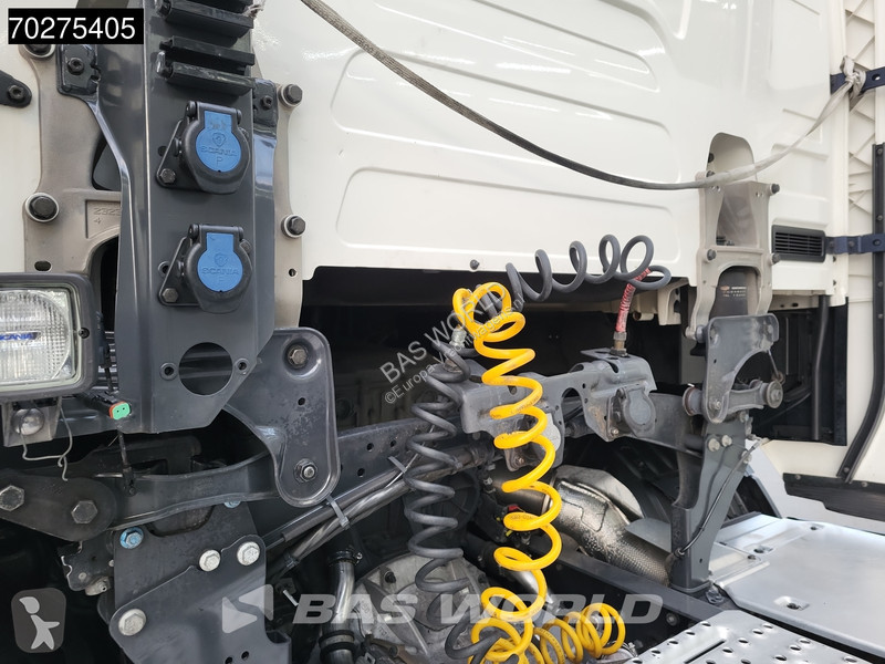 Trekker Scania S460 4X2 etarder 2x Tanks