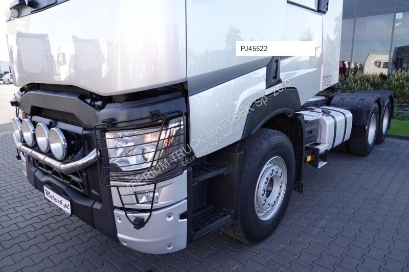 Traktor Renault C 520