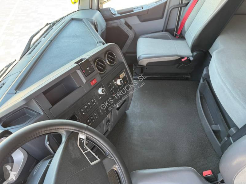 Traktor Renault