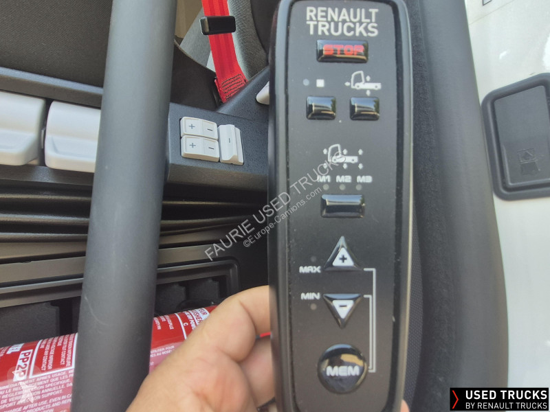 Traktor Renault