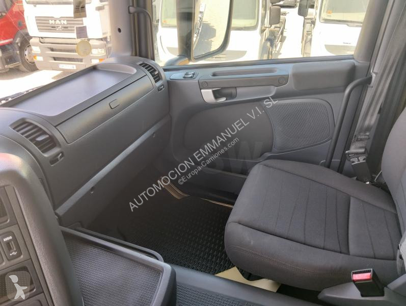 Traktor Scania 490 4X4 CON CARROCERIA BASCUNTE G