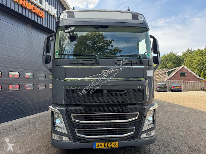 Trekker Volvo FH  Globetrotter XL I-Park Cool...