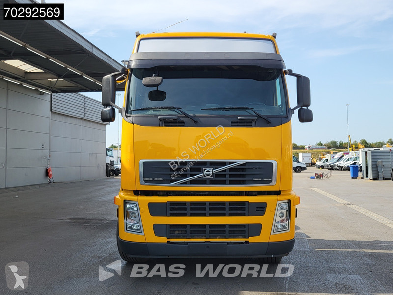 Traktor Volvo 440 6X2 EFFER 250/4S Crane...