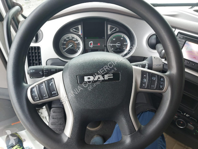 Cabeza tractora DAF XF 530