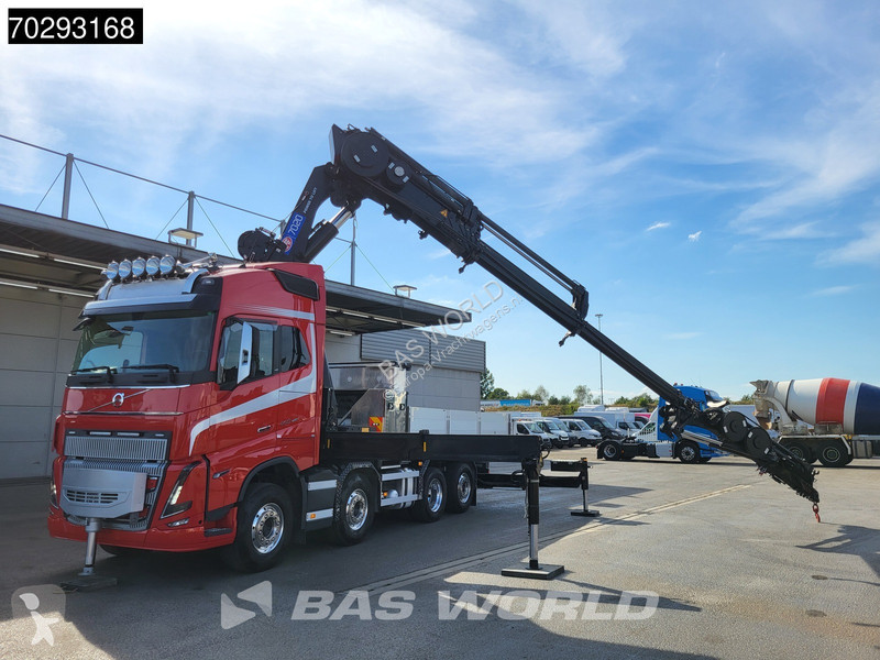 Tahač Volvo 650 8X2 HMF 7020K-RCS Crane +...