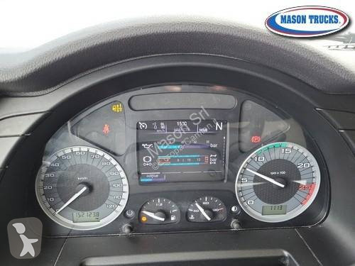 Traktor Iveco