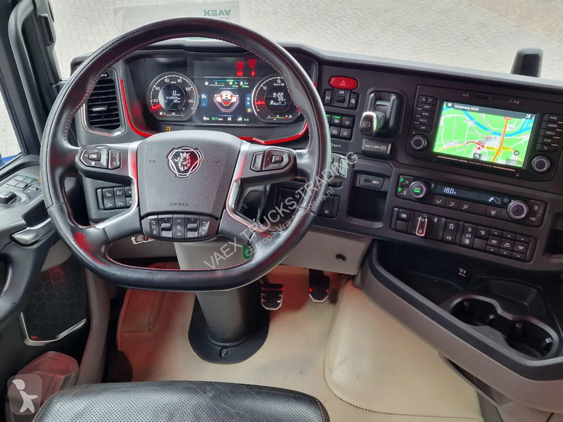 Tractor Scania 770S V8 NS Highline 6x2 - Show...