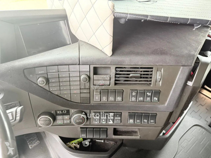 Tahač Volvo 13460 BATTERY BACK // I SAVE// FULL