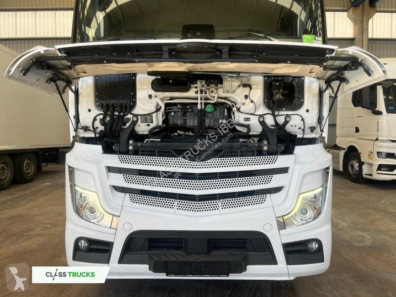 Traktor Mercedes 5 1845 BigSpace Max tanks